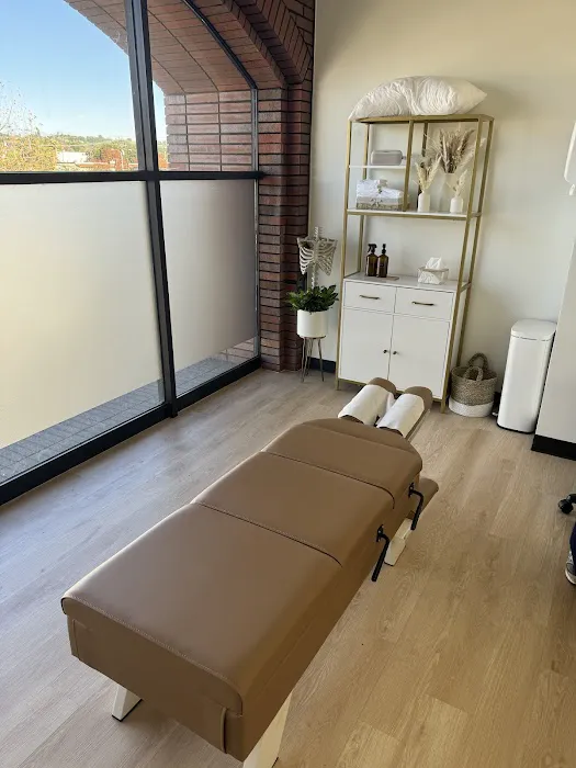 BODY X CHIRO Picture 1