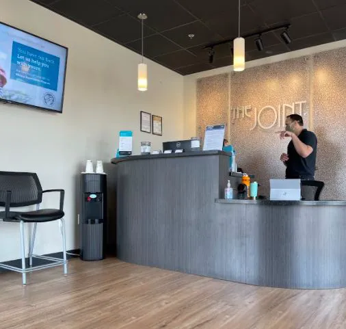 The Joint Chiropractic Picture 4