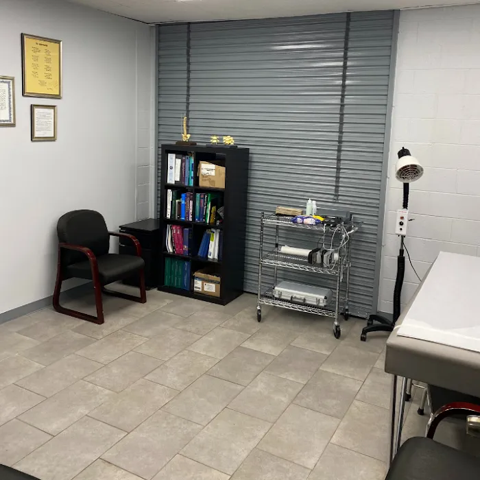 Dr. Arbi Mirzaians: Physical Rehabilitation Services Picture 6