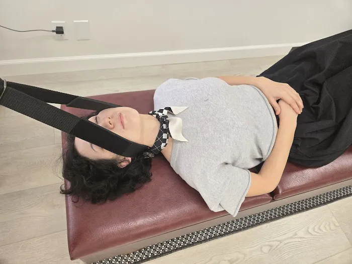 OMB clinic, chiropractic Picture 5