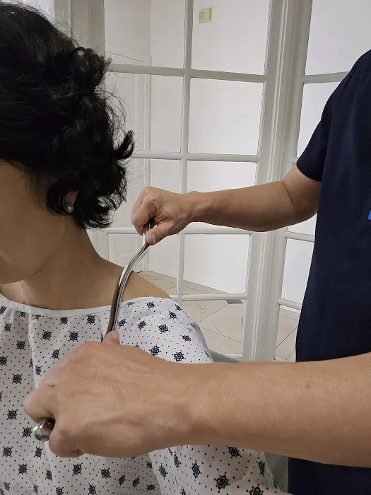 OMB clinic, chiropractic Picture 9