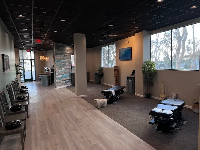 100% Chiropractic - Costa Mesa Picture 6