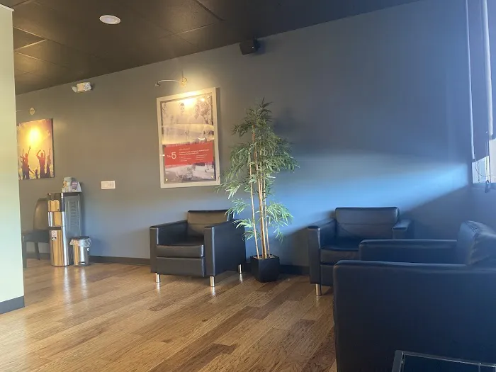 The Joint Chiropractic Picture 3