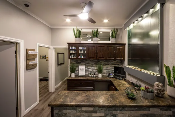 Taylor Chiropractic & Laser Center Picture 1