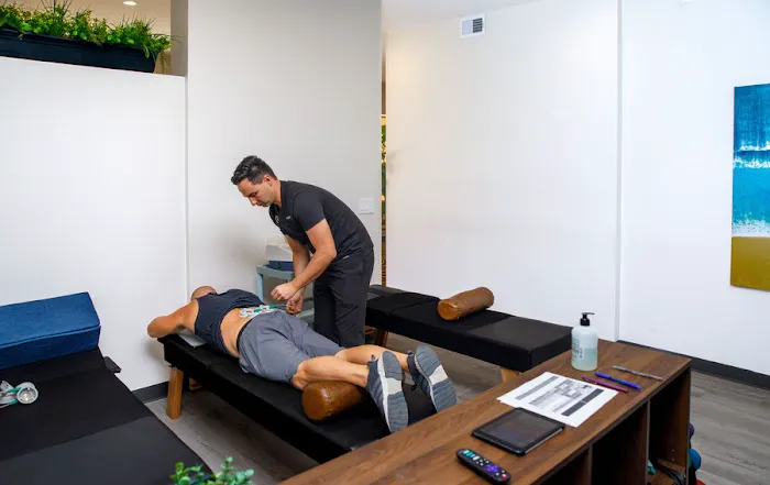 South Bay Pain & Wellness Picture 4