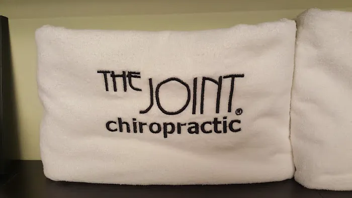 The Joint Chiropractic Picture 9