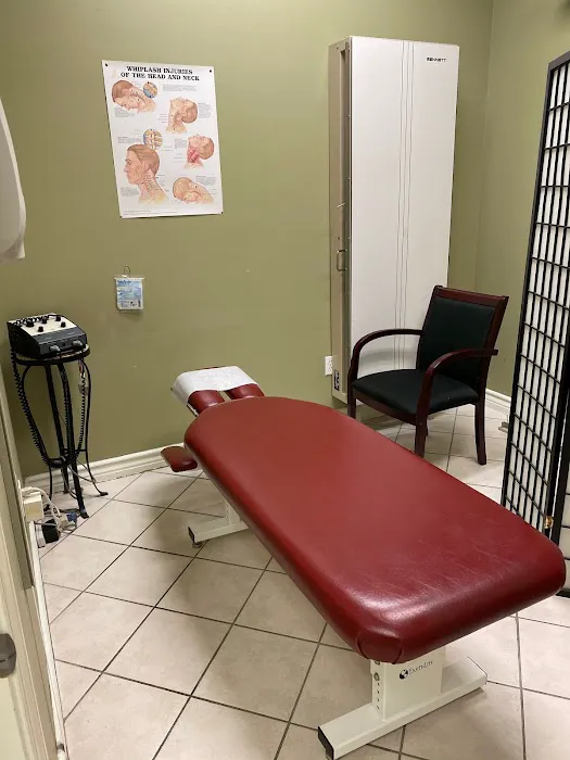 Advanced Chiropractic Treatment Center Picture 9