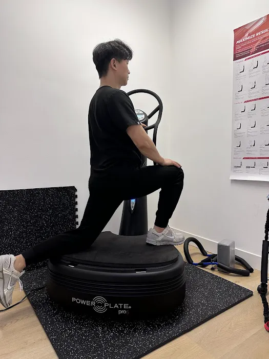 AJ Chiropractic Clinic Picture 4