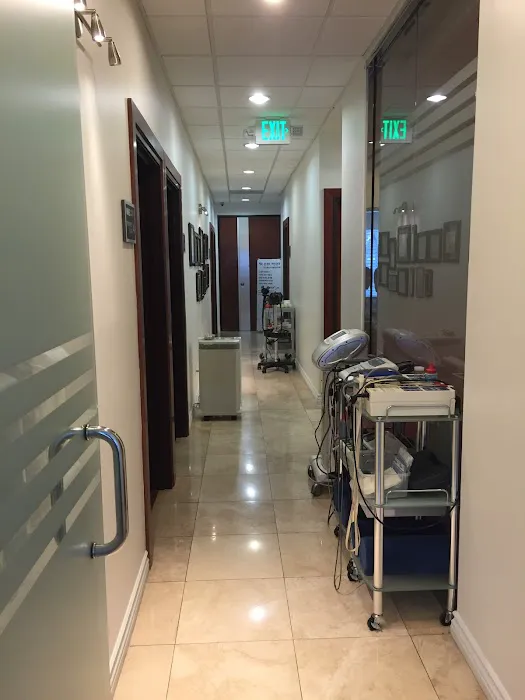 One Acupuncture & Chiropractic / Acucenter of LA, INC Picture 3
