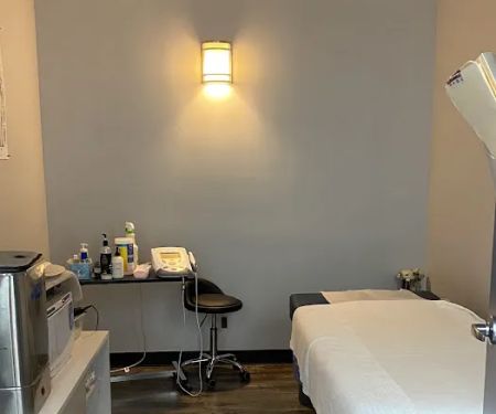 MI BONE CLINIC (미본 클리닉)