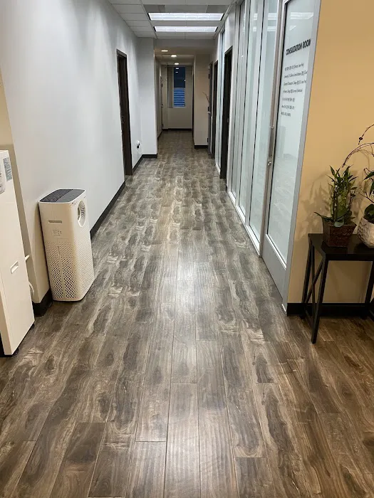 MI BONE CLINIC (미본 클리닉) Picture 4