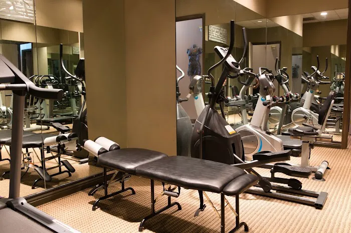 Premiere Chiropractic & Sports Medicine Picture 2