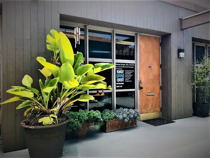 StevenDreyer, DC, FACO Newport Spine and Sport Picture 1