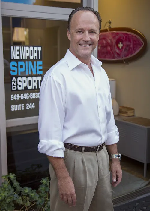 StevenDreyer, DC, FACO Newport Spine and Sport Picture 10