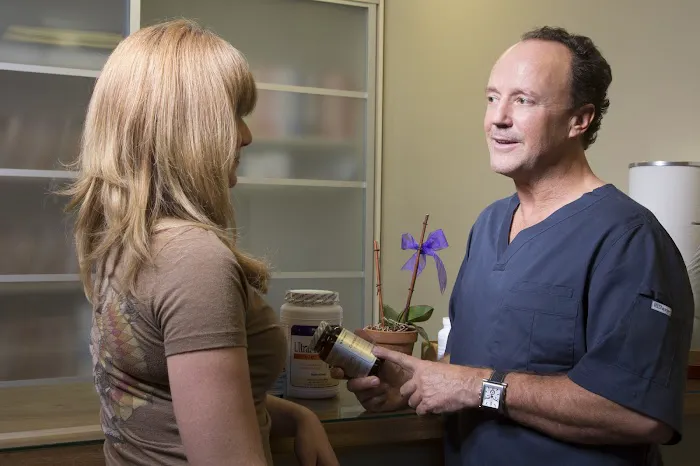 StevenDreyer, DC, FACO Newport Spine and Sport Picture 9