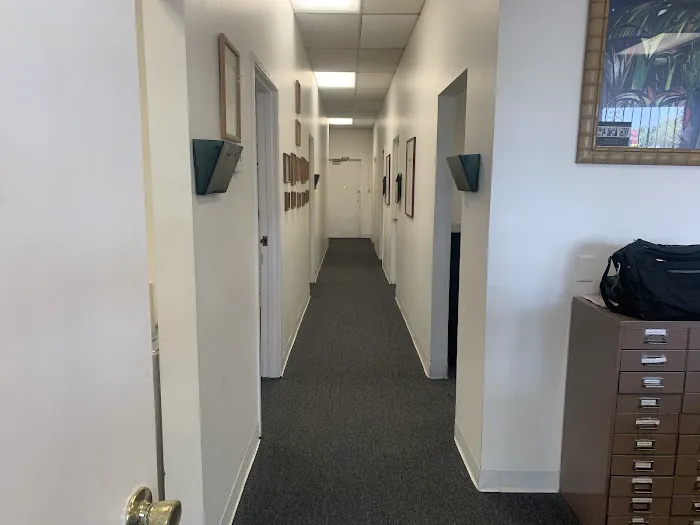 Caamano Chiropractic Picture 7