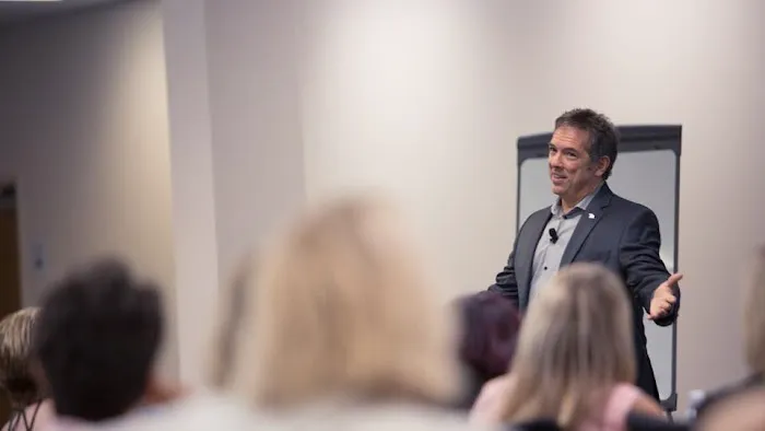 Dr Howard Cohn, DC Picture 1