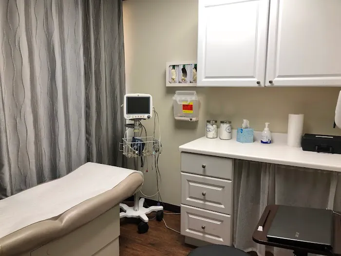 Rolling Hills Medical Picture 1