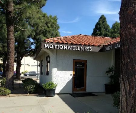 Motion Wellness & Chiro - Dr. Po Leknickas