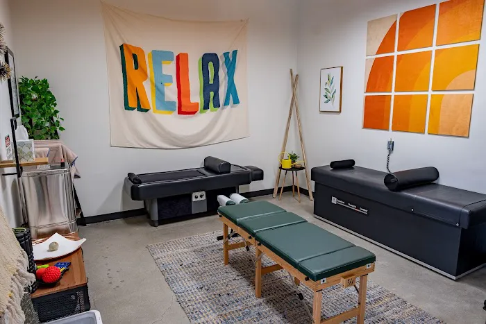 AWE Chiropractic Picture 5