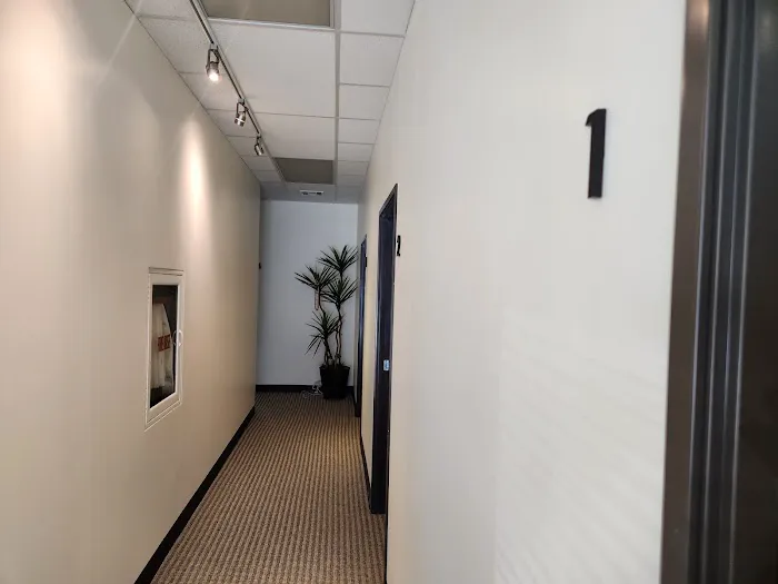 Re-LAX Chiropractic + Wellness Picture 10