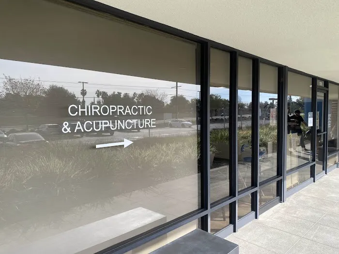 Hah Chiropractic Picture 5