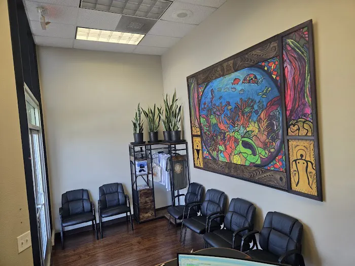 Hedgecock Chiropractic Clinic: Hedgecock James Jeffrey DC Picture 3