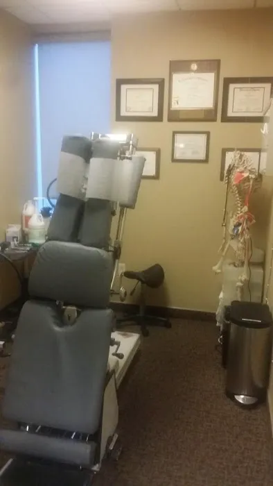 FIT Chiropractic & Psychology/Dr. Gregory Wood DC, Dr. Evelyn Escobar PSYd Picture 1