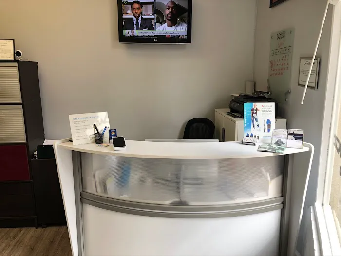Palmer Chiropractic- Neck and Back Pain Relief Picture 1