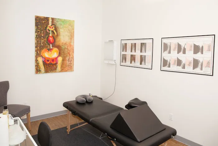 Carlos Chiropractic Care Picture 1