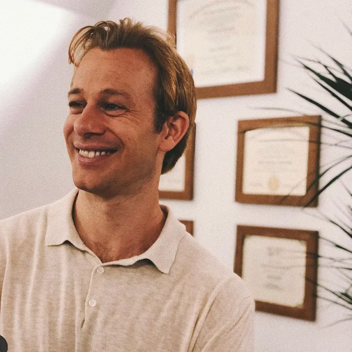 Chiropractor Dr. Sebastian Kverneland - Scandinavian Health Institute Los Angeles Picture 5