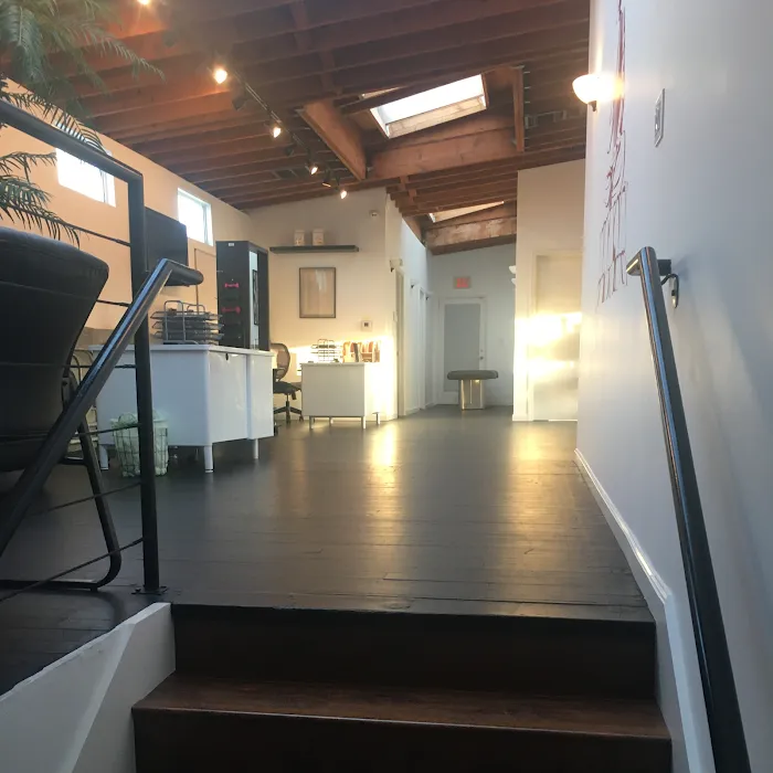Chiropractor Dr. Sebastian Kverneland - Scandinavian Health Institute Los Angeles Picture 6