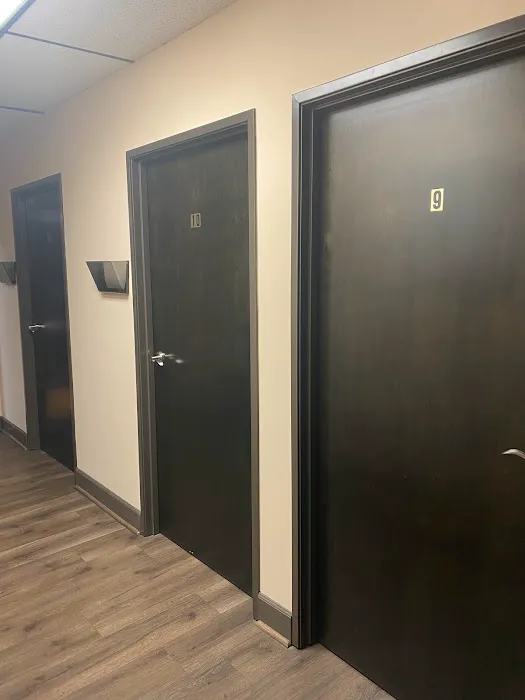 Parehjan & Vartzar Chiropractic Inc. Picture 6