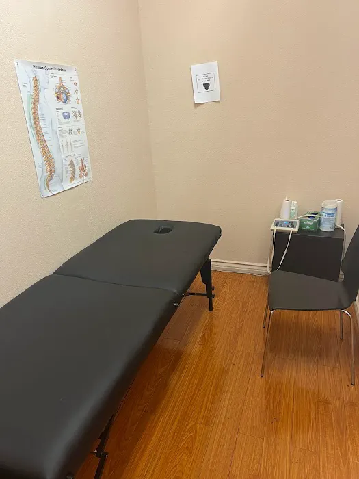 Parehjan, Vartzar & Khosrovian Chiropractic Inc. Picture 6