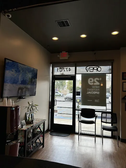 The Joint Chiropractic Picture 4