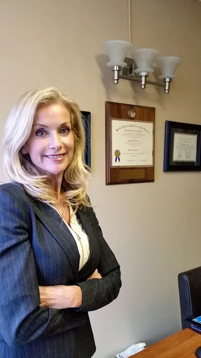 Newport Beach Chiropractic & Physical Therapy Picture 1
