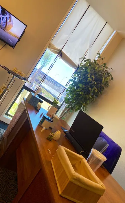 Newport Beach Chiropractic & Physical Therapy Picture 1