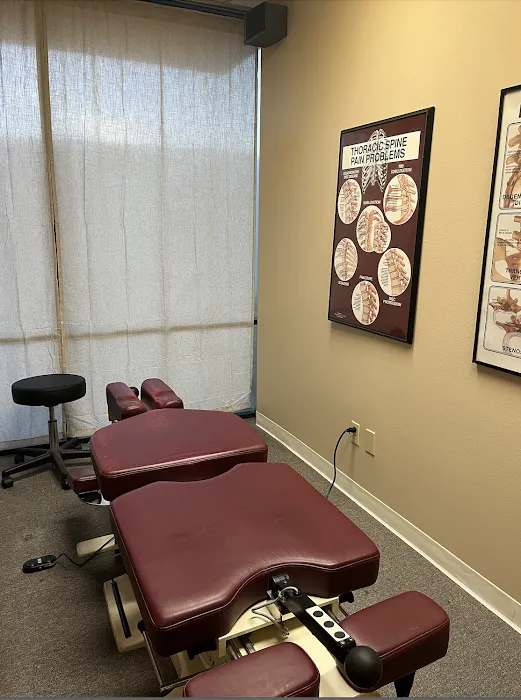 Tenckhoff Chiropractic Brea - Spinal Decompression | Car Accident Picture 3