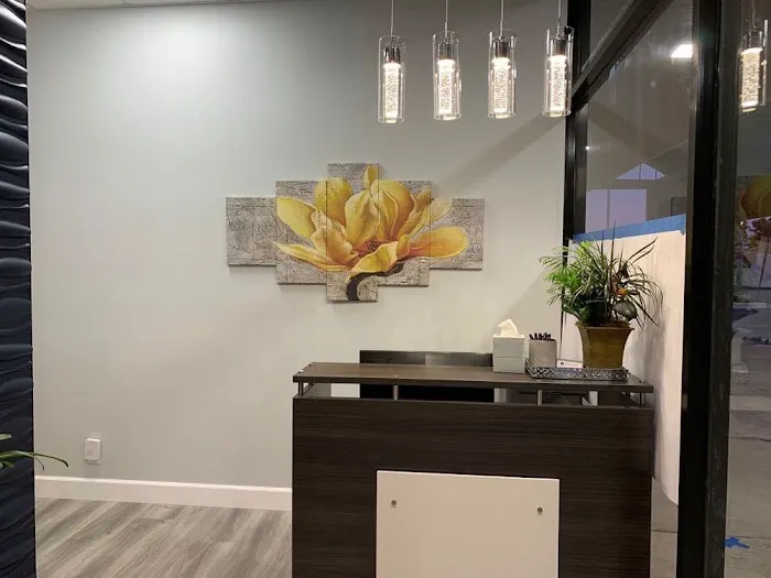 Shaygan Chiropractic Picture 3