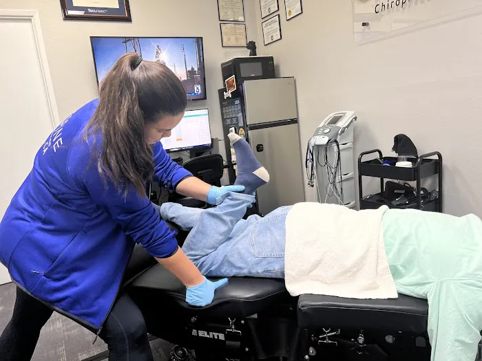One Spine Chiropractic & Sports Rehab Picture 10