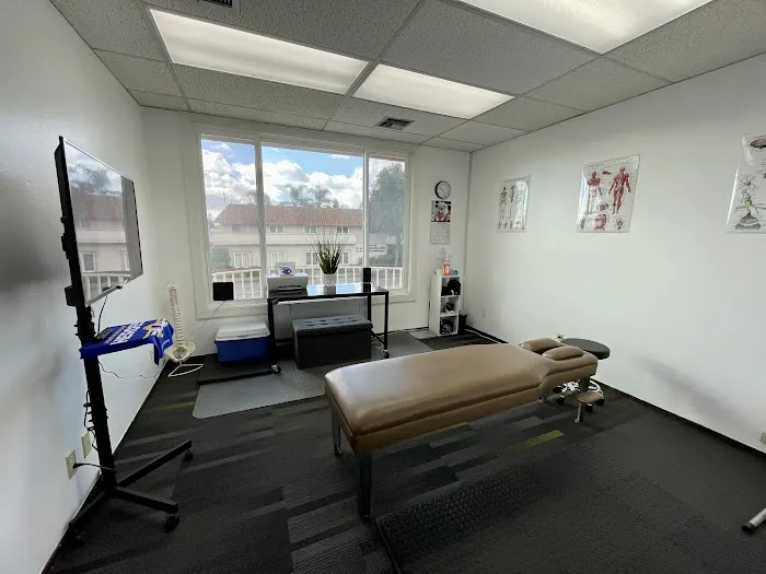 Diep Chiropractic & Sports Medicine Picture 3