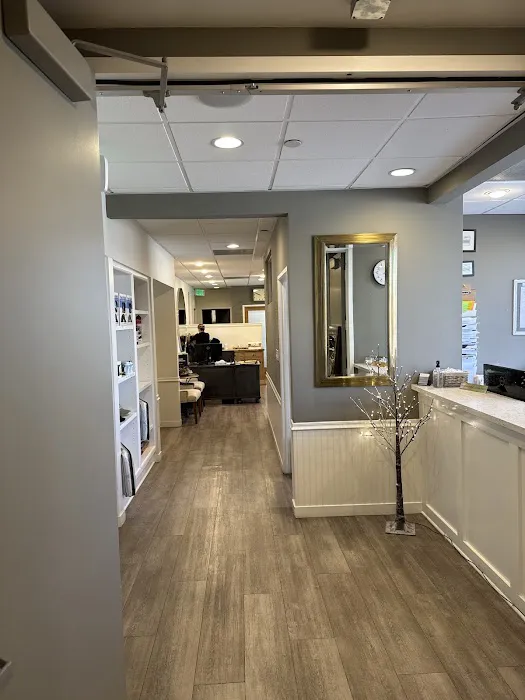 Jochen Chiropractic and Wellness Center Picture 7