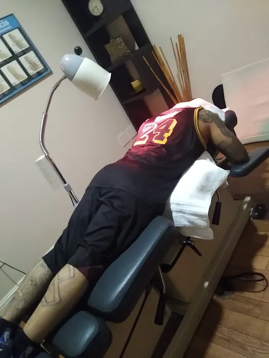 The Chiropractic Wellness Center Picture 2