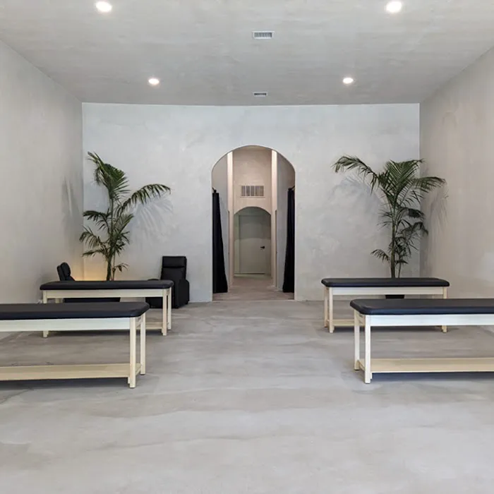 Aligned Health and Wellness Picture 2