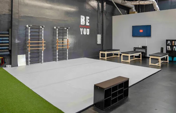 YouMove Chiropractic & Fitness Picture 5