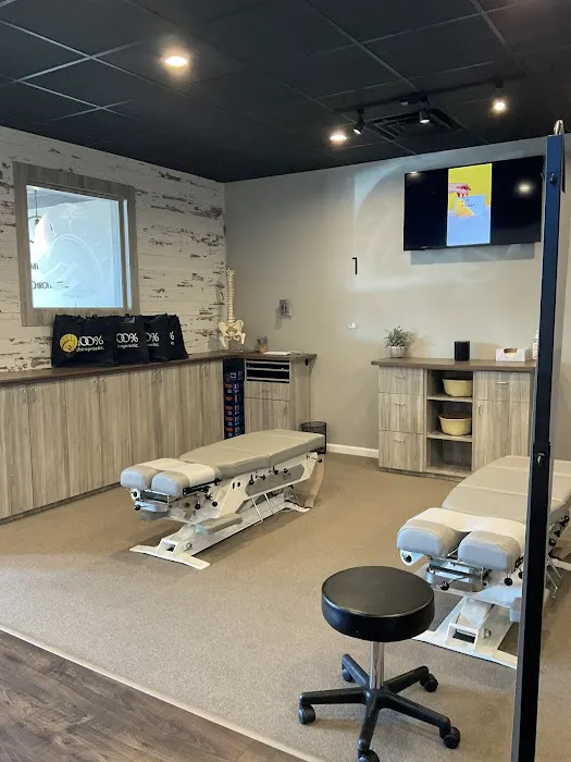 100% Chiropractic - Pasadena Picture 1