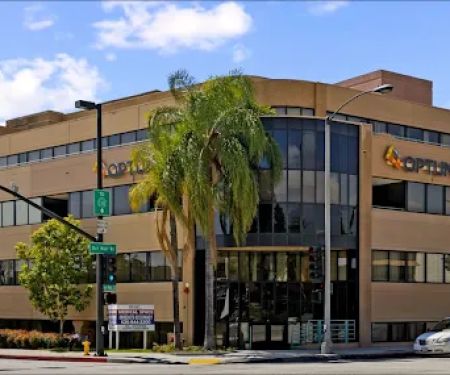 iSpine Health Center