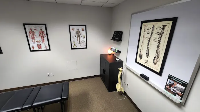 Dr. Tyler Sports Medicine & Chiropractic Picture 7