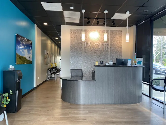 The Joint Chiropractic Picture 3