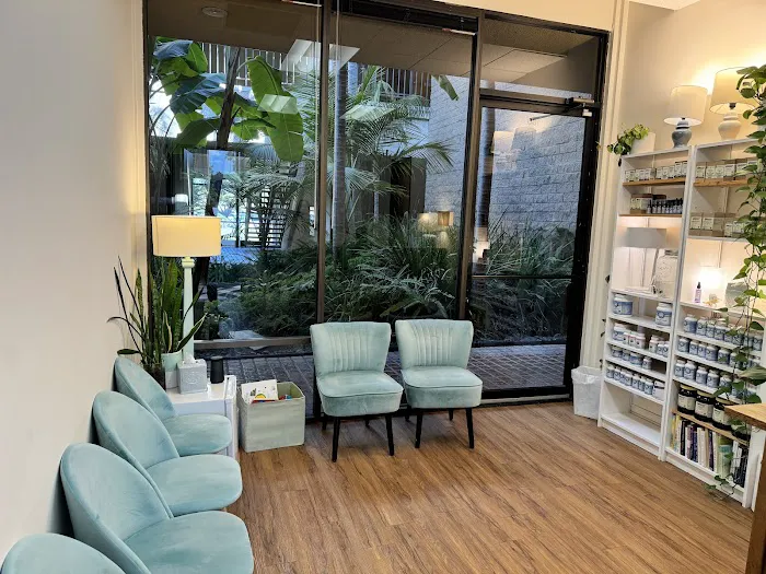 Chiropractic in Irvine Dr. Monica Picture 1